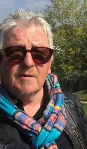 Er sucht Sie - feste Beziehung gesucht Bild 4
