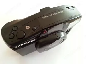 Olympus Superzoom 700XB schwarz+extras+Rechnung Bild 2