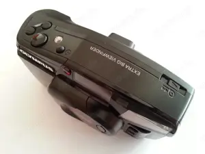 Olympus Superzoom 700XB schwarz+extras+Rechnung Bild 8