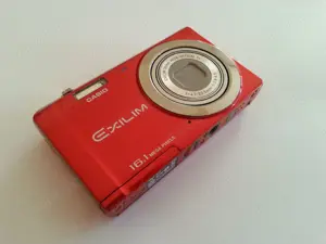 Casio Exilim EX-ZS6 16.1 MP rot neuw.+OVP+viele extras+Rechnung Bild 9