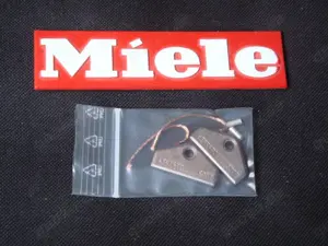 Miele Kohle   Kontaktbürsten 2 Stück mit 2 Quetschhülsen für Miele Trockner, Masse: 4,0 mm x 30mm 