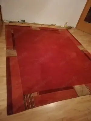 Teppich mit Läufer Brücke rot