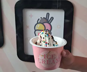 Selbstbedienungs Softeismaschine  Bild 2