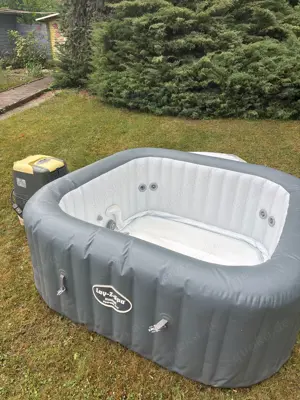 Lay-Z Spa Hawaii Pro - Whirlpool Gebraucht in gutem Zustand!