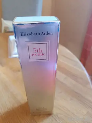 Damen Parfum