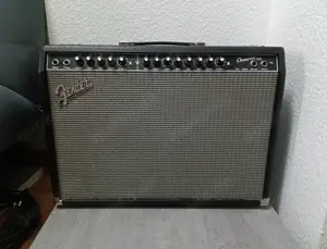 Fender Verstärker Champion 100