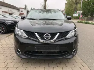 Nissan Qashqai 1.6 dCi Tekna Bild 2