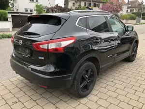 Nissan Qashqai 1.6 dCi Tekna Bild 4