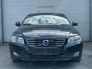 Volvo S80 Lim. D4 Momentum Automatik/ Memory Sitze/PDC