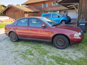 Audi A4 1.6 Bild 4