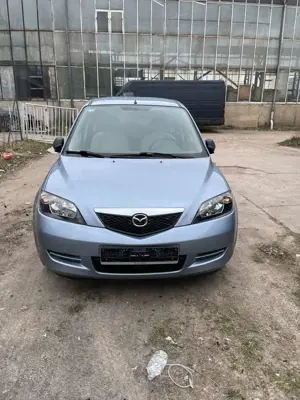 Mazda 2 1.2 benzin 2005 mit kupplung hänger
