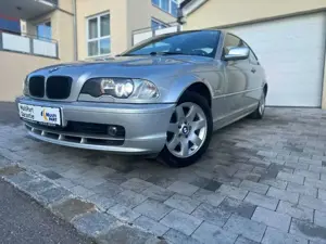 BMW 320 Baureihe 3 Coupe 320 Ci mit XENON