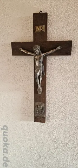 Holzkreuz alt mit Metalljesus 51cm hoch