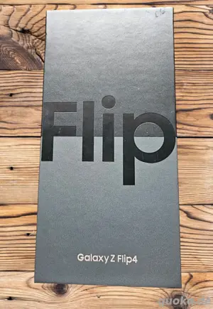 Samsung Galaxy z Flip 4 128GB Bild 3