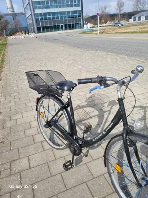Ein 28 er Damen Rad der Marke Rabeneick 7 Gang zum verkaufen
