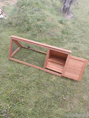 Kleintierauslauf mit Schutzhaus 