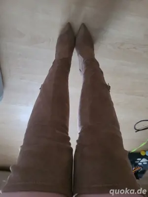 Verspielt. Feminin. Verführerisch   Overknee-Stiefel Gr. 40 sucht neuen Besitzer Bild 2