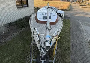Segelboot Biga 22 mit Anhänger Bild 2