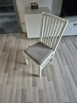 IKEA Ekedalen Stuhl