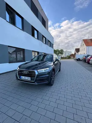 Audi Q5 40 TDI quattro S tronic design