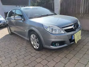 Opel Signum 2.2 114 kw