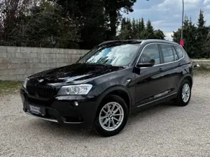 BMW X3 20d xDrive BiXenon/AHK/Navi/Leder/PDC