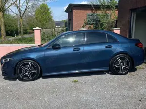 Mercedes-Benz A 200 7G-DCT AMG Line