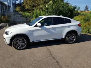 BMW X6 xDrive50i Bild 2