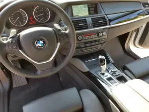 BMW X6 xDrive50i Bild 5