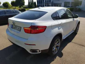 BMW X6 xDrive50i Bild 3