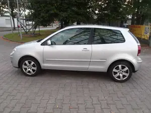 Volkswagen Polo 1.4 Aut. United Bild 2