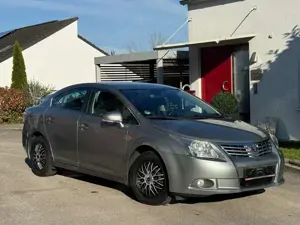 Toyota Avensis 1.8 Multidrive S Automatik, TÜV  Service NEU!