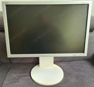 Monitor 24 Zoll  NEC (Modell EA241WM) Bild 2