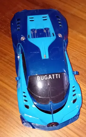 Spielzeugautos Mercedes +  Bugatti + Lamborhini