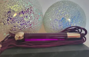 Peitsche, Lelo, Glas Peitsche, Wildleder, lila Bild 2