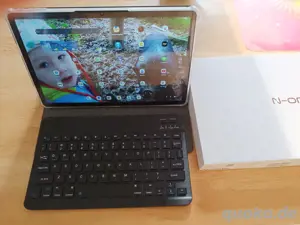 NEUES und ungenutztes 11" Tablet N-Pad X1, 2000x1200 FHD-Auflösung + Flip-case!