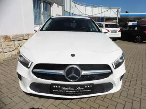 Mercedes-Benz A 200 Automatic*LED*NAVI*PDC*Kamera*Spurhalte... Bild 2