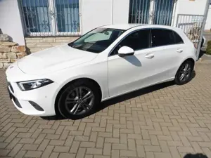 Mercedes-Benz A 200 Automatic*LED*NAVI*PDC*Kamera*Spurhalte... Bild 5