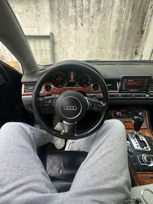 Audi A8 3.0 TDI quattro Bild 4 Audi A8 3.0 TDI quattro Bild 4