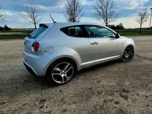 Alfa Romeo MiTo 1.6 JTDM Bild 2