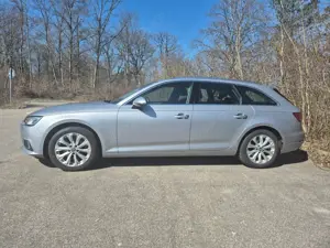Audi A4 A4 Avant Avant 2.0 TFSI ultra S tronic design Bild 4