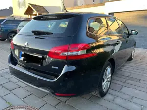 Peugeot 308 308 SW BlueHDi 150 Stop Bild 4