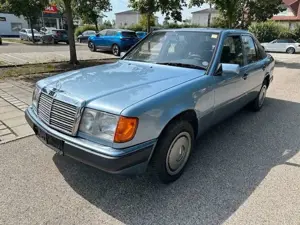 Mercedes-Benz E 300 4 Matic - 124