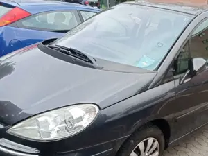 Peugeot 807 HDi 130 Family
