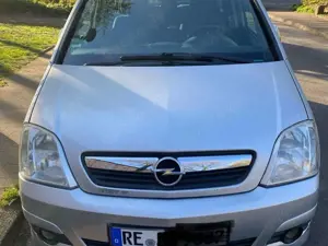 Opel Meriva 1.7 CDTI Bild 2