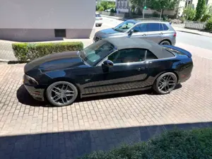 Ford Mustang GT 4,6 l - V8