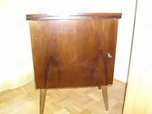 IDEAL - elektrische Nähmaschine