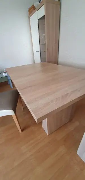 Esszimmermöbel Esstisch ausziehbar Bänke nur für kurze Zeit 