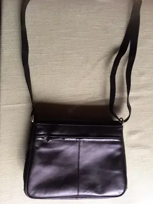 Damen-Umhängetasche  -Handtasche  -Überschlagtasche  PROXY  Bild 3