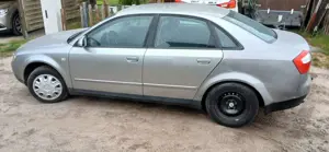 Audi A4 A4 1.6 Bild 3